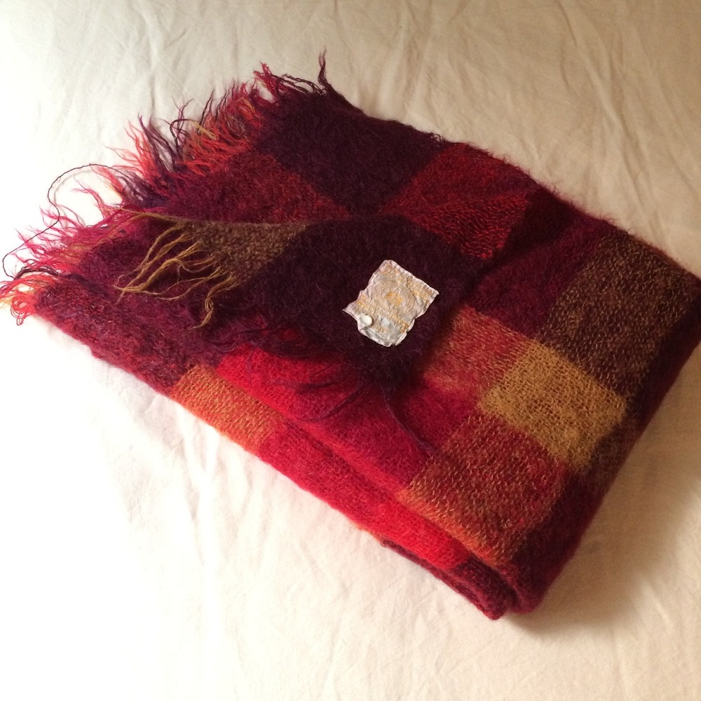 Hudson's Bay Mohair Wool Throw Blanket Scotland Plaid Red Fringe 62 x 44